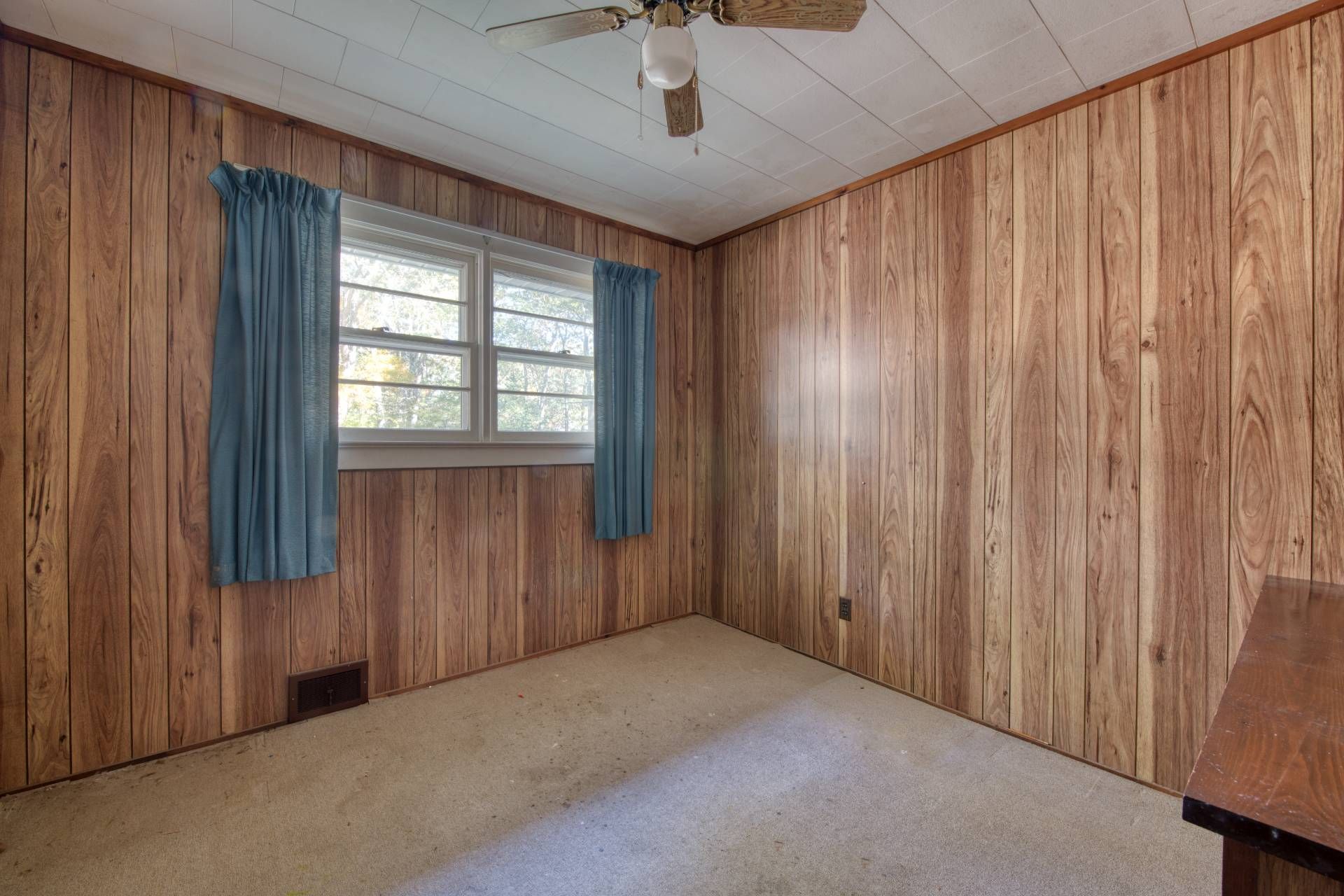 123 Copeces Lane East Hampton, NY 11937 - Photo 10 of 12