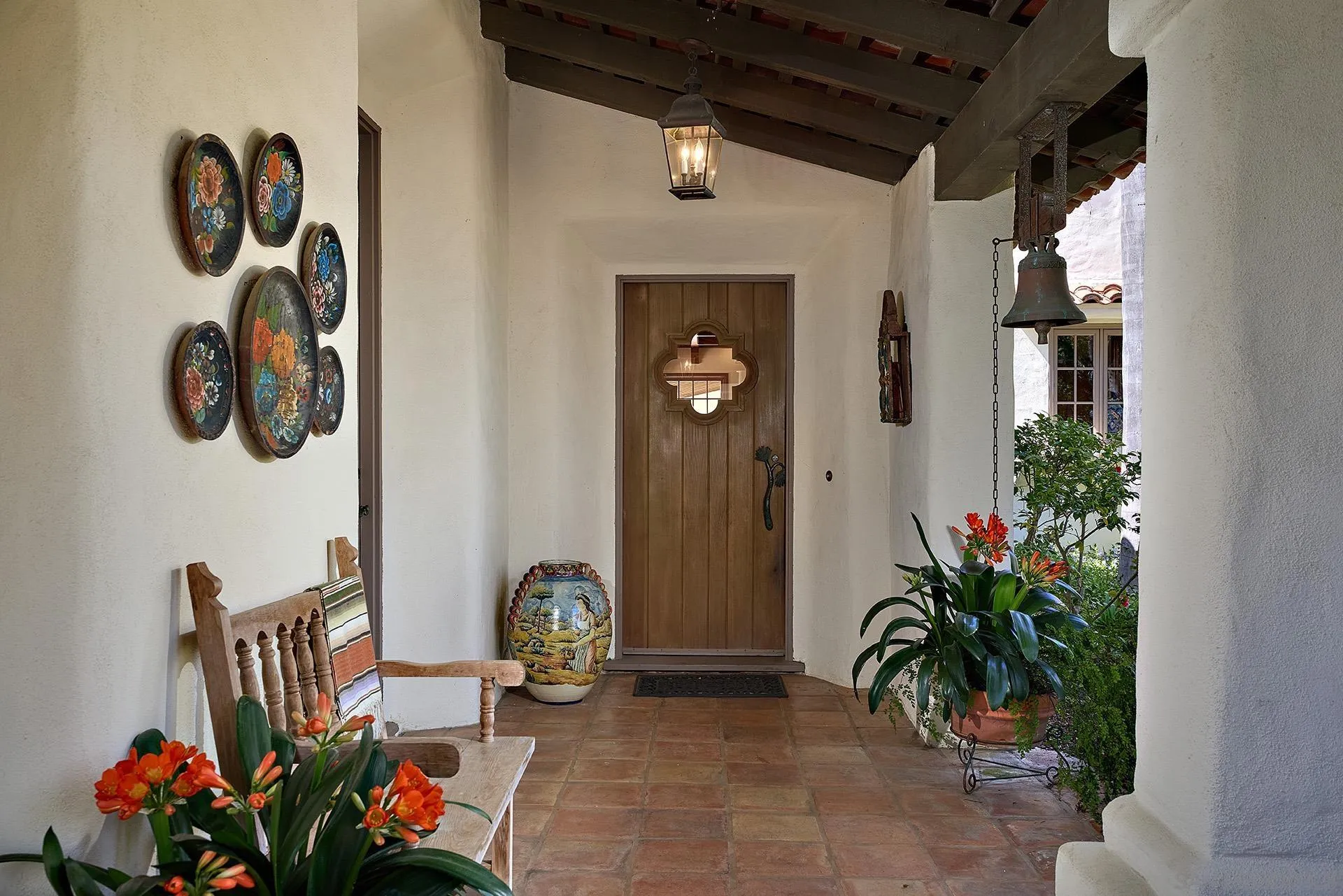 6525 Lago Lindo Rancho Santa Fe, CA 92067 - Photo 29 of 47 Entry to the the Pool house/cabana.