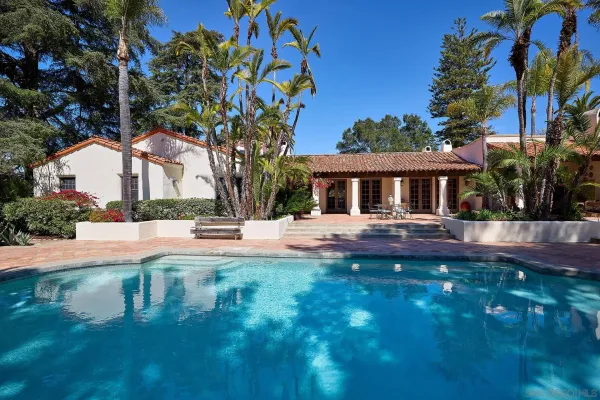 $10,750,000 | 6525 Lago Lindo, Rancho Santa Fe, CA 92067
