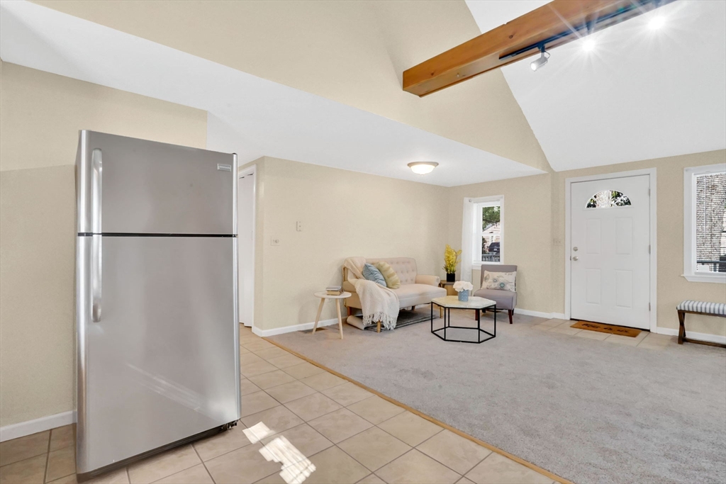 238 Merrimac Avenue Springfield, MA 01104 - Photo 19 of 37 a living room with furniture