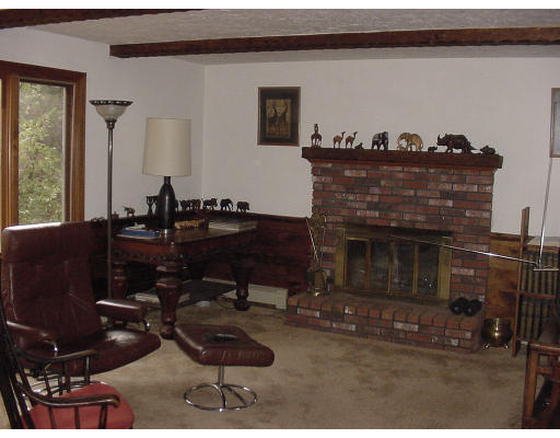 10 Texas Road Westford, MA 01886 - Photo 8 of 14 Gallery Image 8