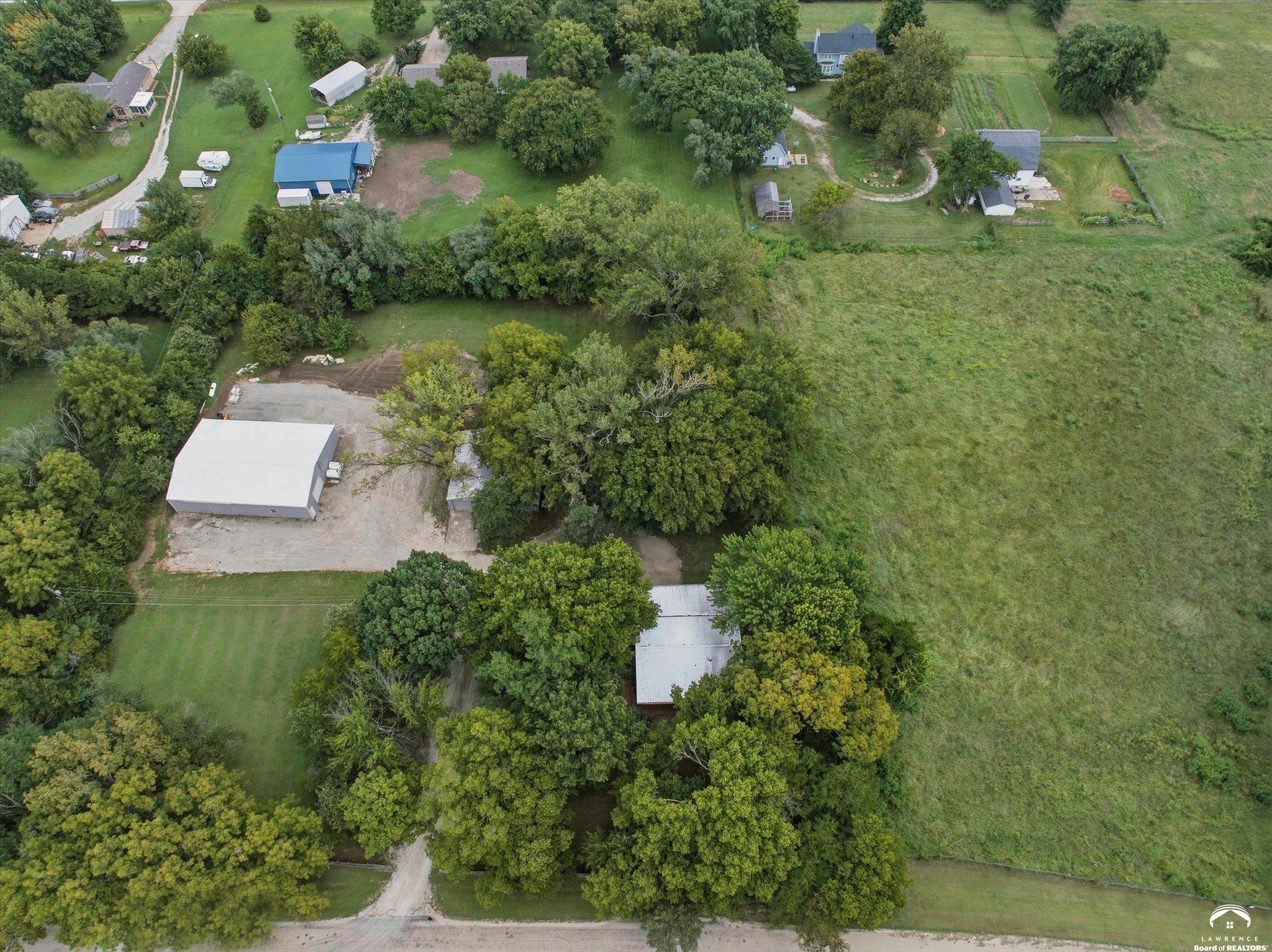 978 East 1587th Road Lawrence, KS 66046 - Photo 42 of 48 Gallery Image 42