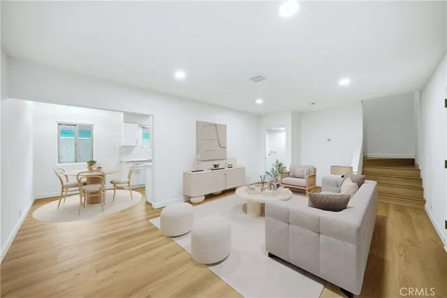 $639,000 | 746 Garfield Avenue, Unit 2, Pasadena, CA 91104