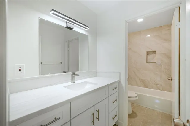 $639,000 | 746 Garfield Avenue, Unit 2, Pasadena, CA 91104