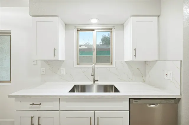 $639,000 | 746 Garfield Avenue, Unit 2, Pasadena, CA 91104