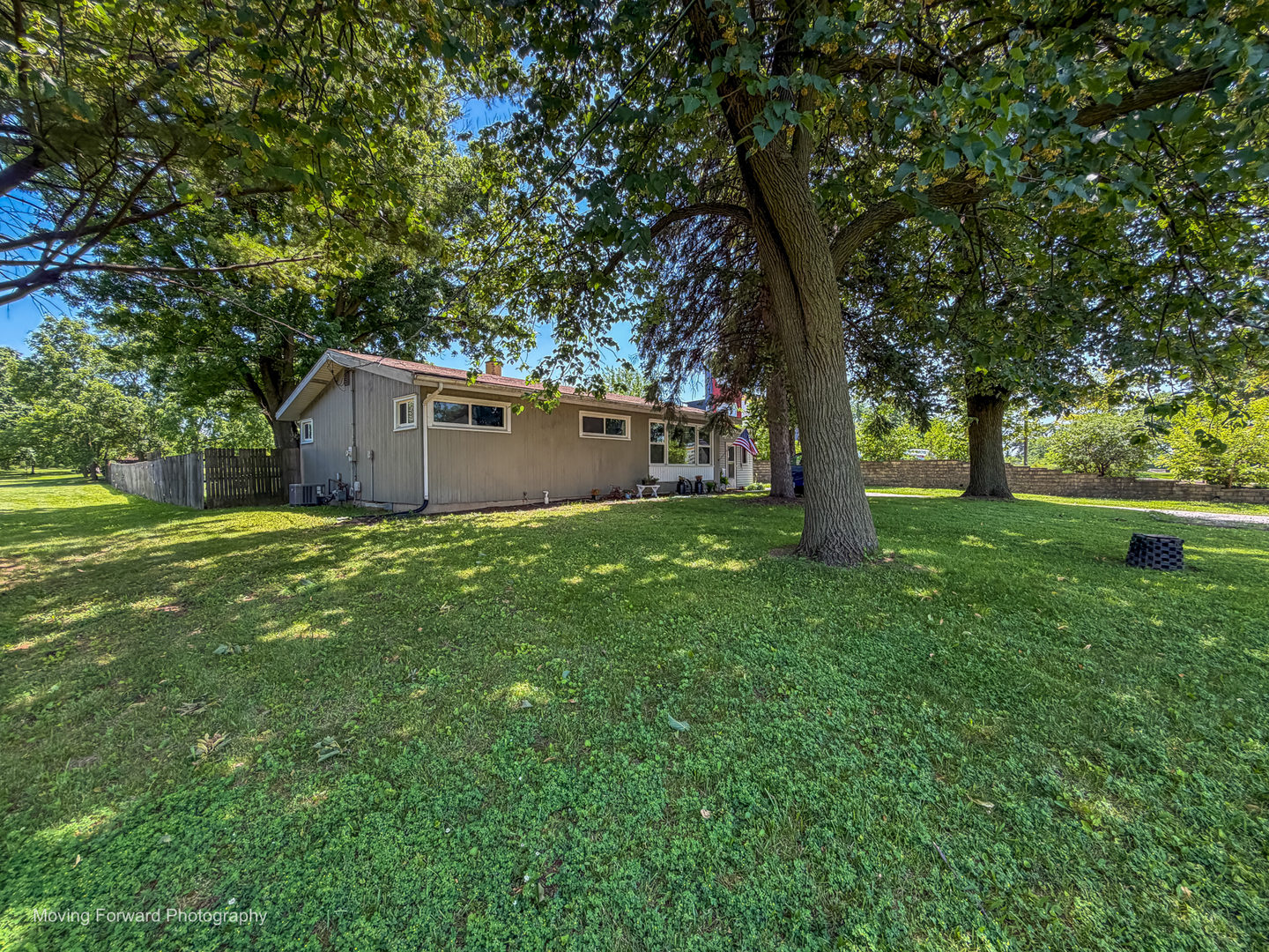 7S175 North Eola Road Aurora, IL 60502 - Photo 14 of 17