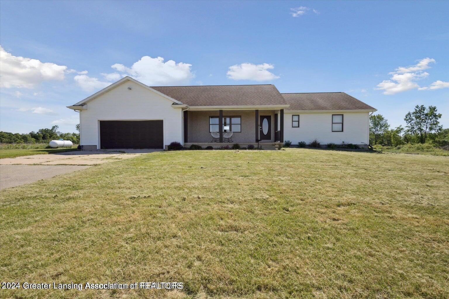 7140 Oneida Road Charlotte, MI 48813 - Photo 3 of 55 20240603172445305917000000-o