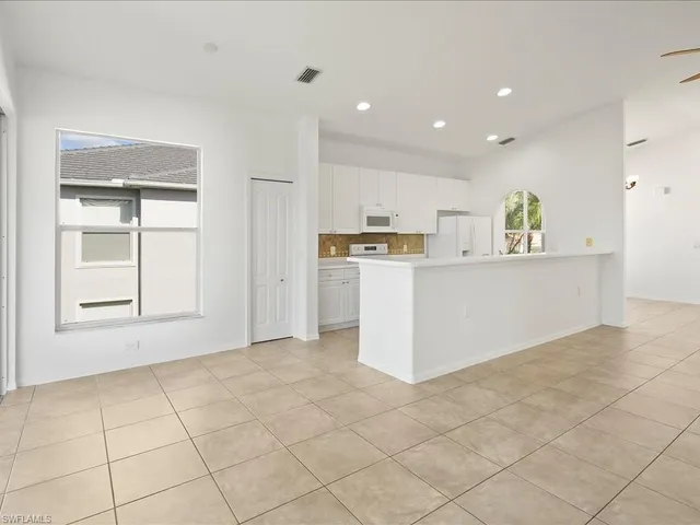 $419,000 | 1981 Crestview Way, Unit 139, Naples, FL 34119