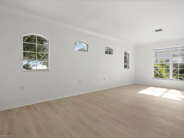 $419,000 | 1981 Crestview Way, Unit 139, Naples, FL 34119