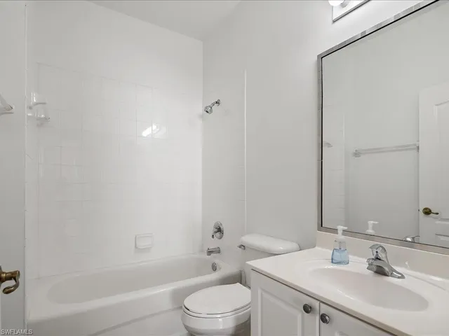 $419,000 | 1981 Crestview Way, Unit 139, Naples, FL 34119