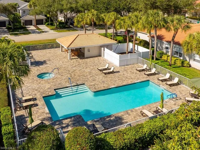 $419,000 | 1981 Crestview Way, Unit 139, Naples, FL 34119