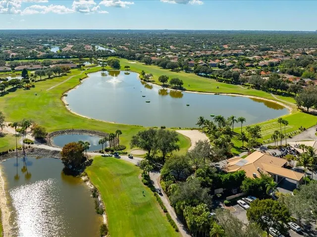 $419,000 | 1981 Crestview Way, Unit 139, Naples, FL 34119