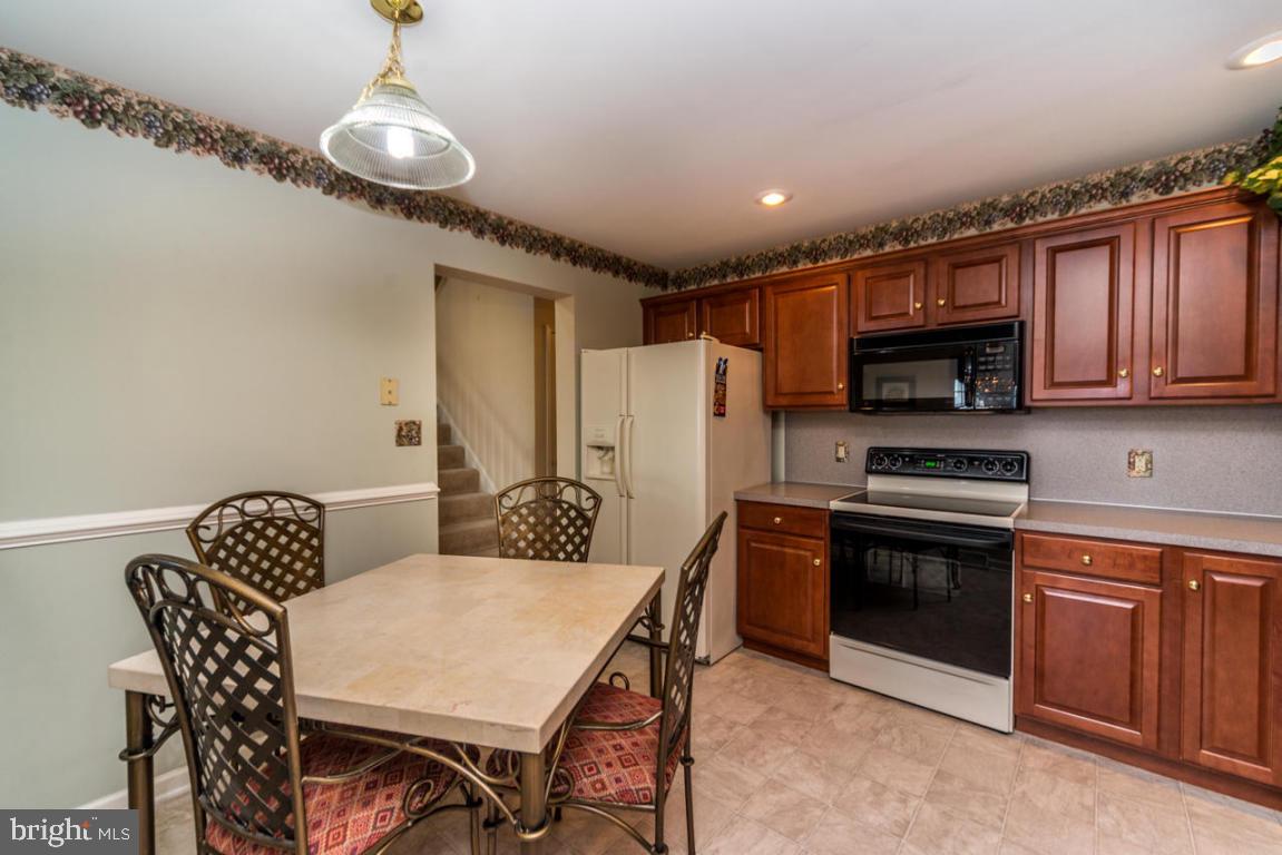 27 Spring Street Mountville, PA 17554 - Photo 13 of 27 Gallery Image 13