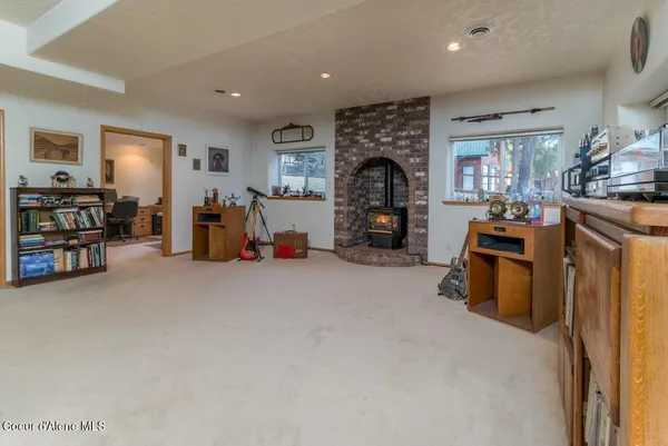 $890,000 | 493 Rim Drive, Moyie Springs, ID 83845