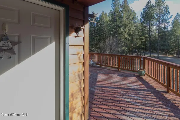 $890,000 | 493 Rim Drive, Moyie Springs, ID 83845
