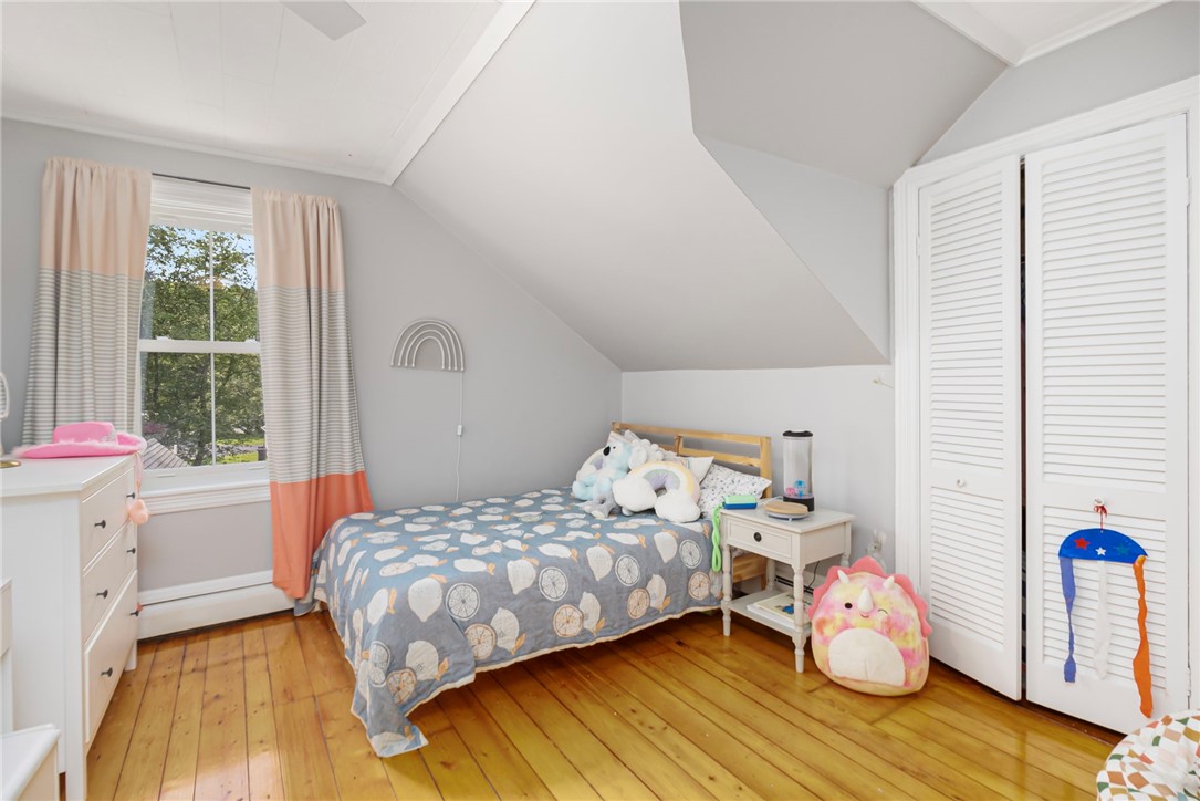 248 New Meadow Road Barrington, RI 02806 - Photo 19 of 39 Bed 3 of 3