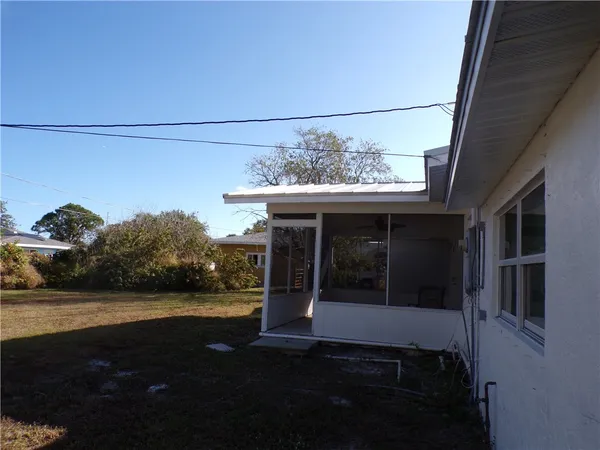 $2,400 | 9853 Honeysuckle Drive, Micco, FL 32976