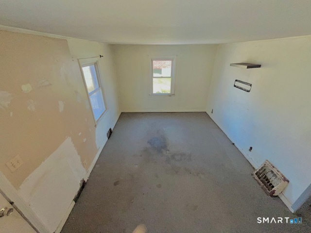 95 Birge Road Bristol, CT 06010 - Photo 5 of 12