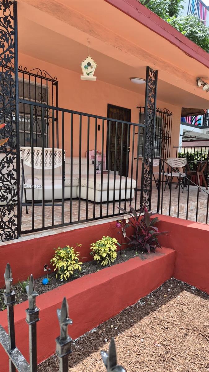 934 Southwest 3rd Street Miami, FL 33130 - Photo 2 of 19