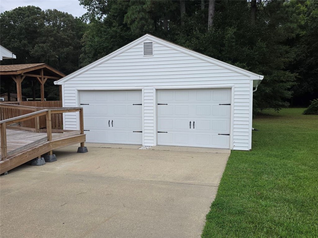 17323 Scotts Factory Road Smithfield, VA 23430 - Photo 4 of 23 Gallery Image 4