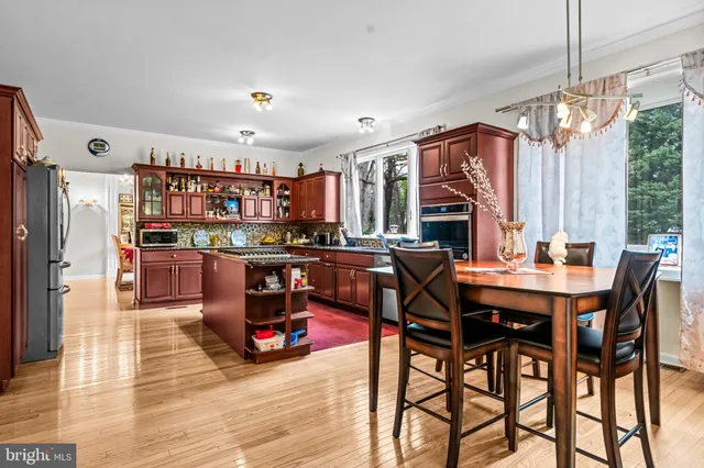 $899,000 | 20 Edelweiss Court, Voorhees, NJ 08043