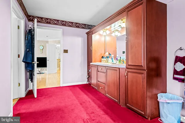 $899,000 | 20 Edelweiss Court, Voorhees, NJ 08043