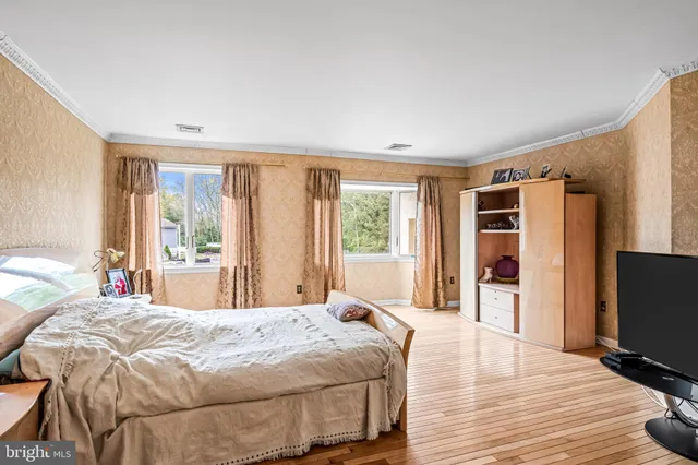 $899,000 | 20 Edelweiss Court, Voorhees, NJ 08043