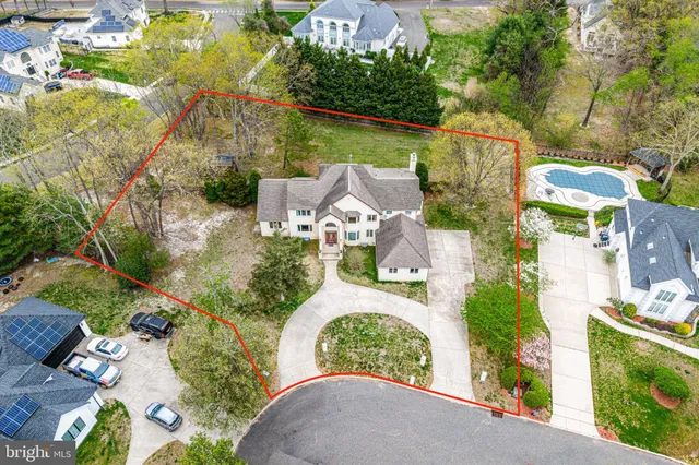 $899,000 | 20 Edelweiss Court, Voorhees, NJ 08043