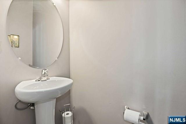 44 Truman Drive Wood-Ridge, NJ 07075 - Photo 26 of 49