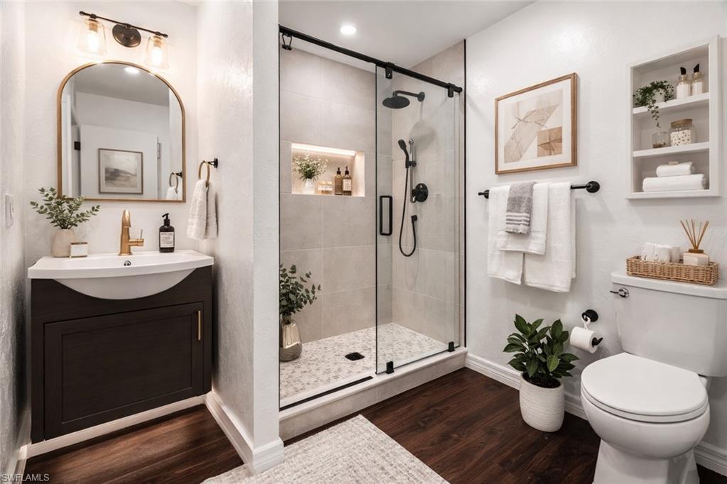 715 10th Street North Naples, FL 34102 - Photo 5 of 15 Virtually enhanced images