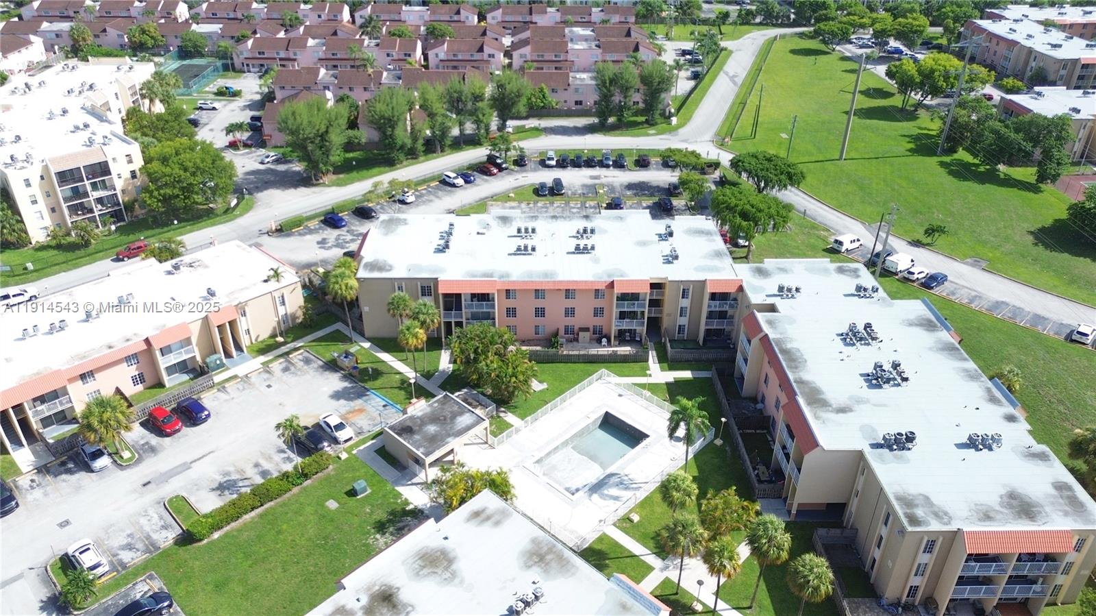 5231 Geneva Court, Unit 307 Doral, FL 33166 - Photo 24 of 26 an aerial view of a city
