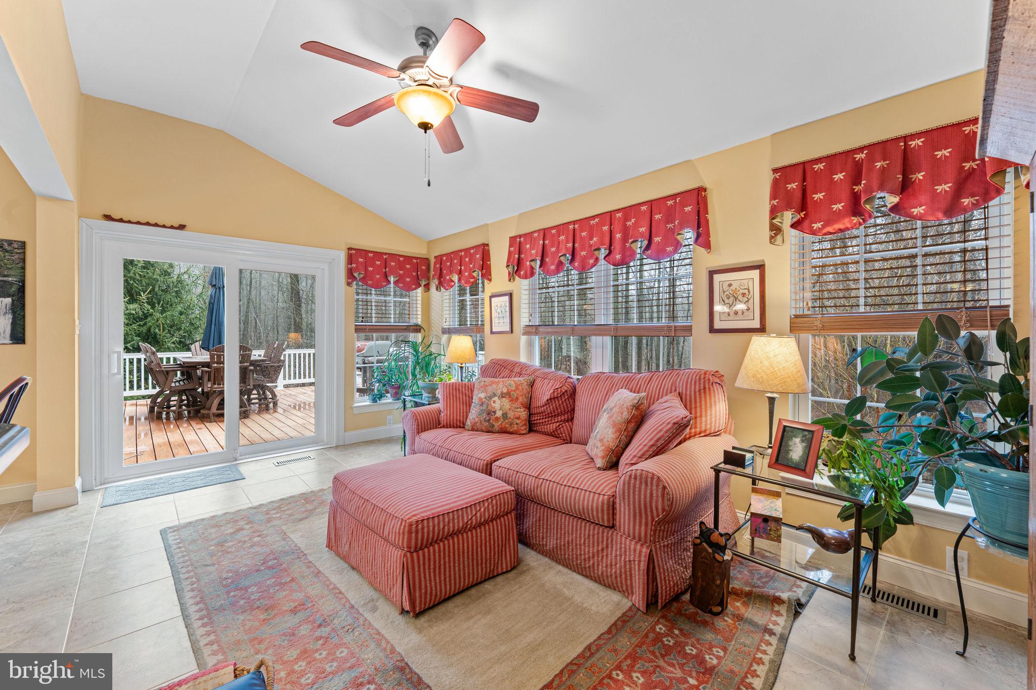 2881 Chestnut Hill Road Pottstown, PA 19465 - Photo 15 of 40 a living room with furniture