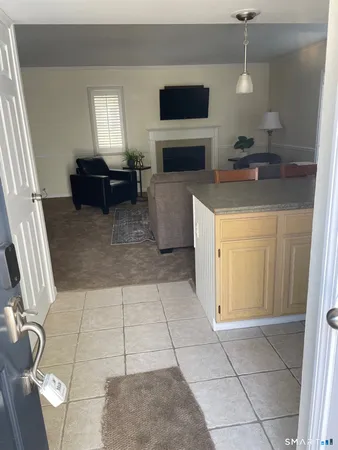 $1,795 | 221 Old Pond Lane, Unit 221, Norwich, CT 06360