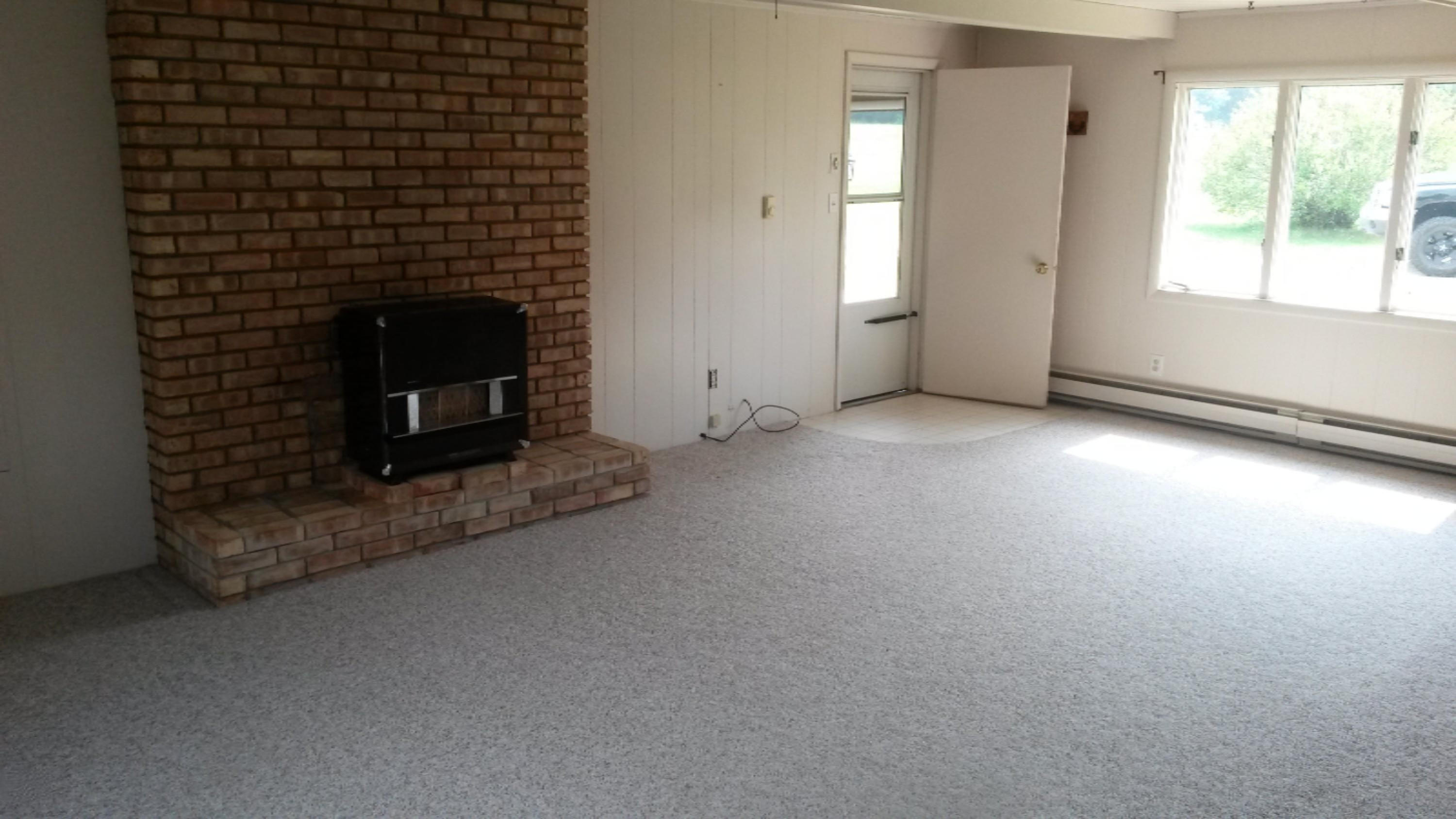 8608 Masters Road Howard City, MI 49329 - Photo 2 of 14 20150902_134341