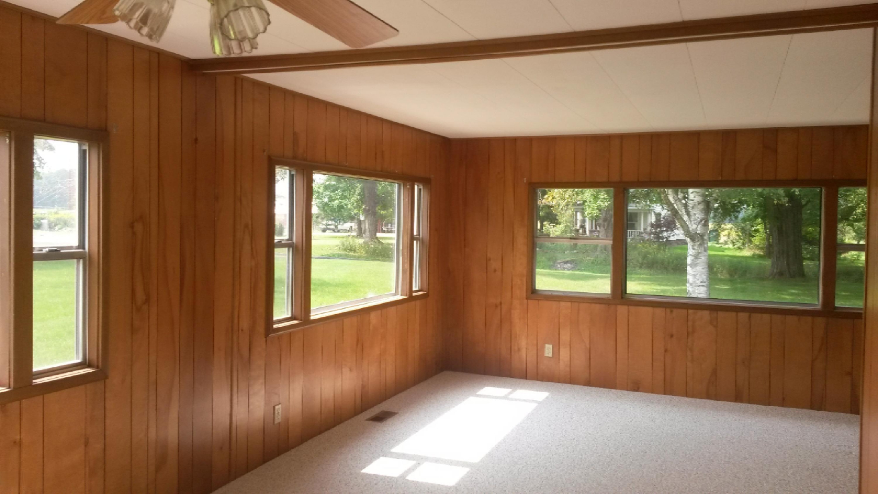 8608 Masters Road Howard City, MI 49329 - Photo 3 of 14 20150902_134312