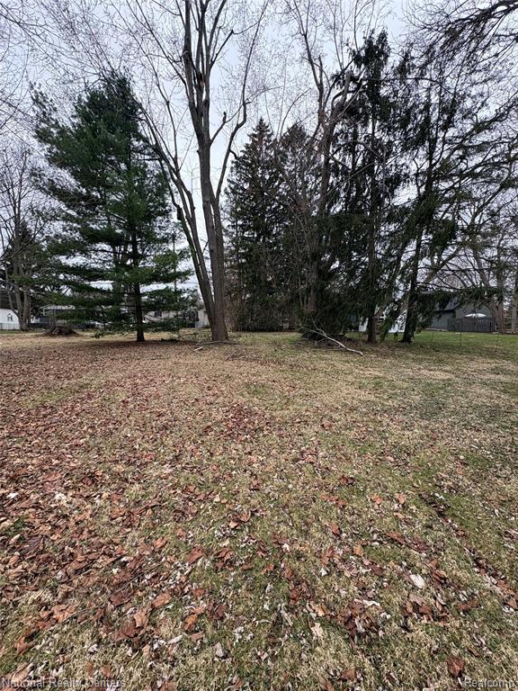 138 North Holcomb Road Clarkston, MI 48346 - Photo 4 of 8