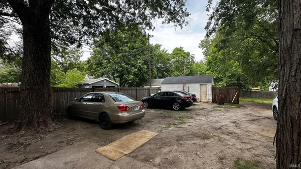 $109,900 | 1809 Elwood Avenue, South Bend, IN 46628