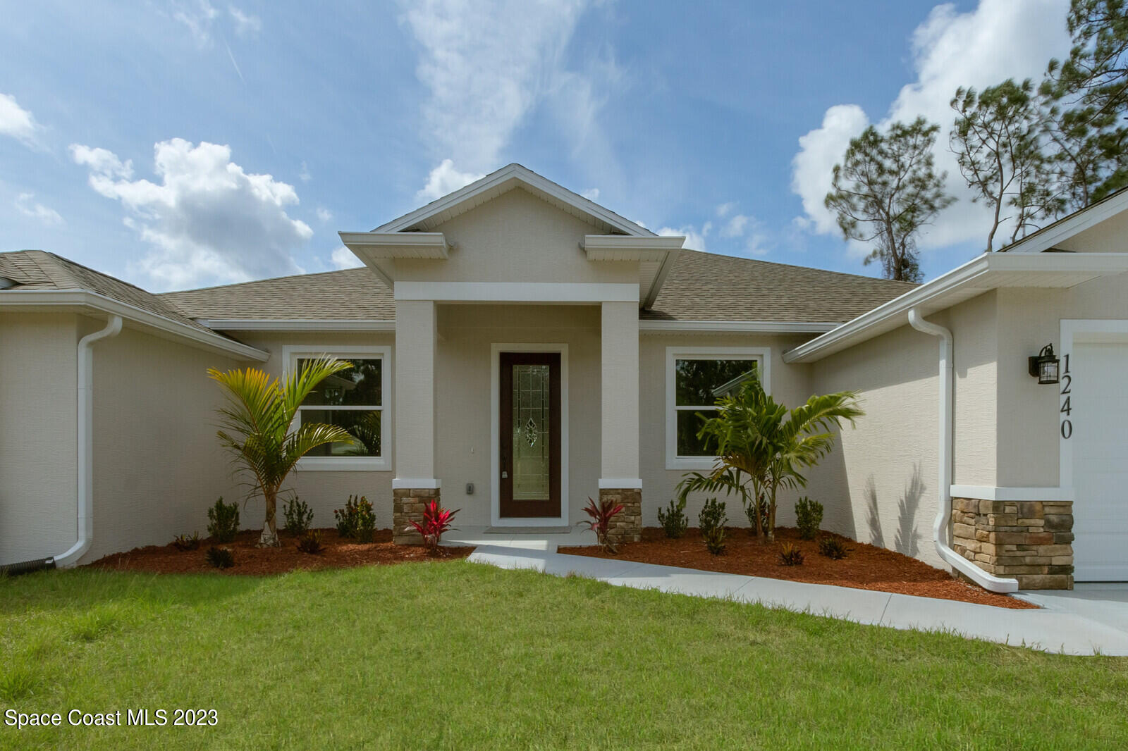 155 Decordre Road Southeast Palm Bay, FL 32909 - Photo 2 of 12 Exterior Front