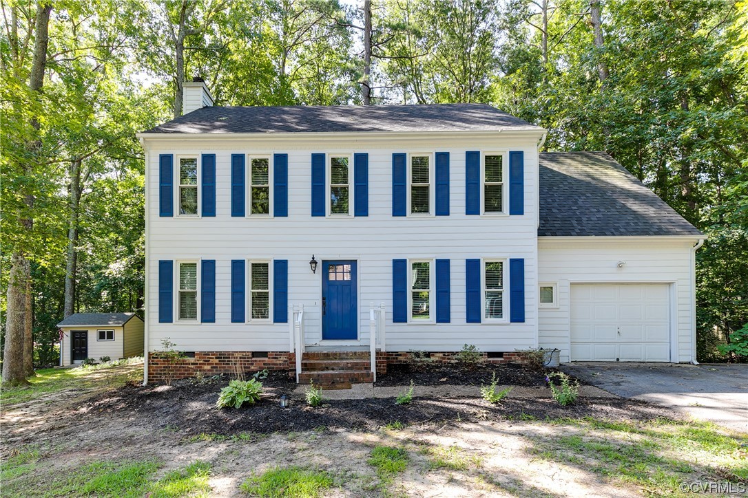 front view of house with a yard