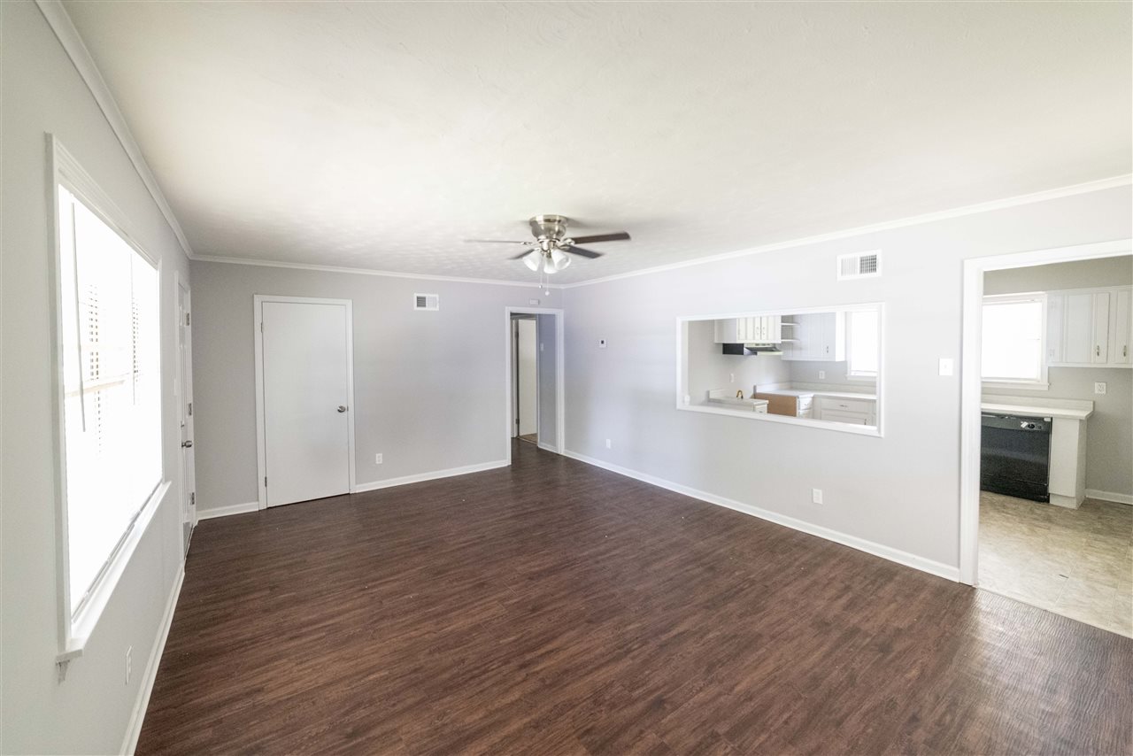 3173 Christine Road Memphis, TN 38118 - Photo 7 of 12 Gallery Image 7