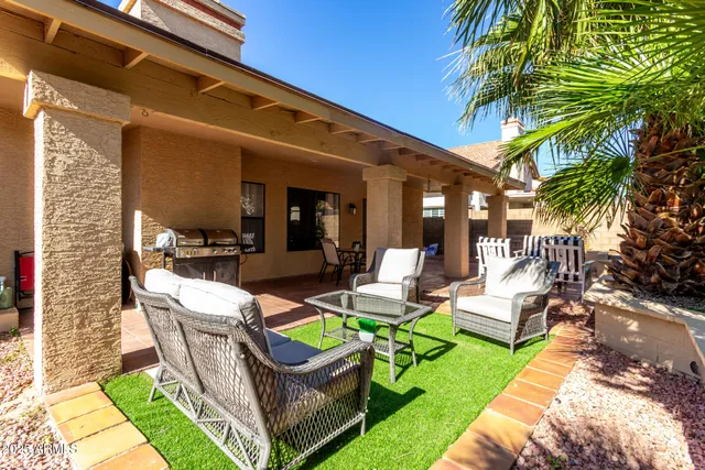 $624,999 | 13613 South 37th Street, Phoenix, AZ 85044