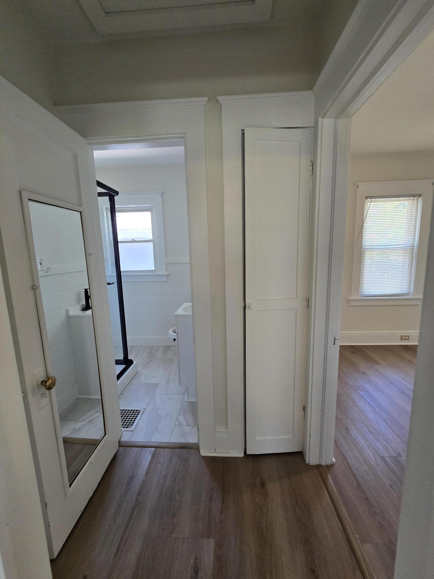 833 Backus Street Jackson, MI 49202 - Photo 19 of 41 20260712_161141