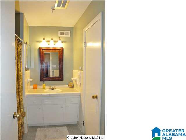 3640 Crestside Road Birmingham, AL 35223 - Photo 15 of 20
