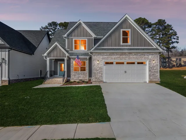 $549,900 | 5211 Northwest Baylor Street, Cleveland, TN 37312