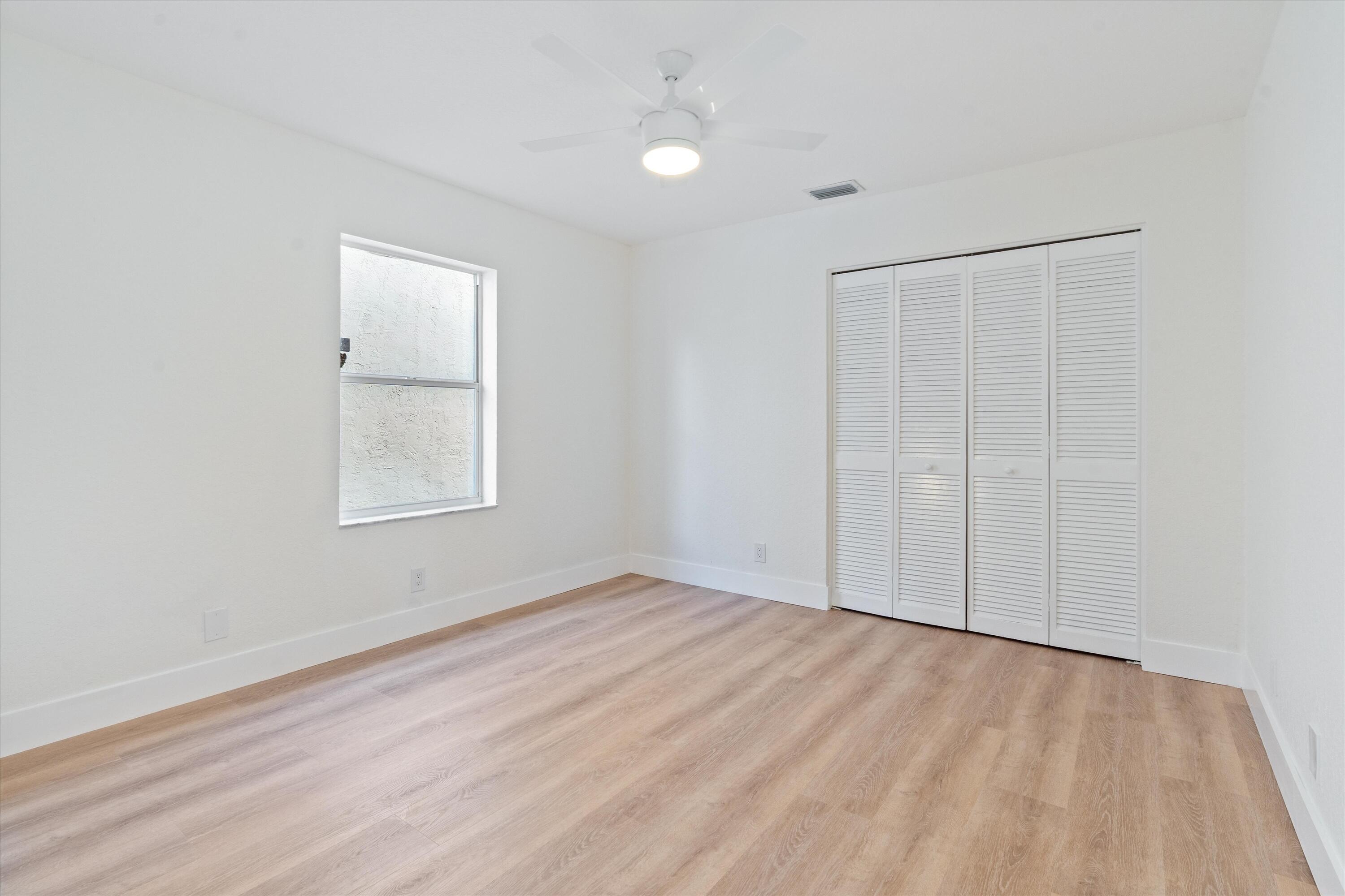 18208 Clear Brook Circle Boca Raton, FL 33498 - Photo 14 of 22 14