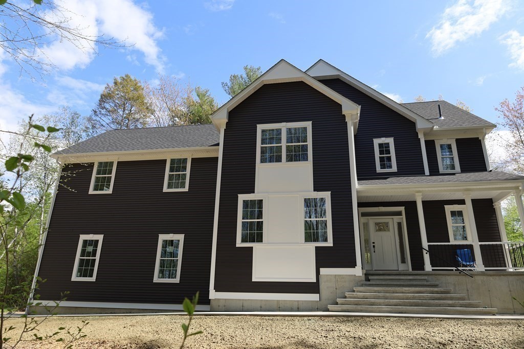109 North Road Westfield, MA 01085 - Photo 7 of 41 a front view of a house