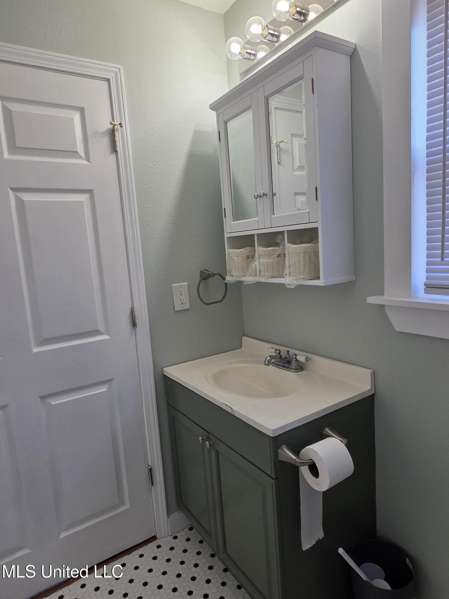 412 Robert Street Waveland, MS 39576 - Photo 16 of 22 1000011386