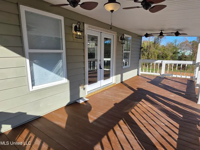 $1,800 | 412 Robert Street, Waveland, MS 39576