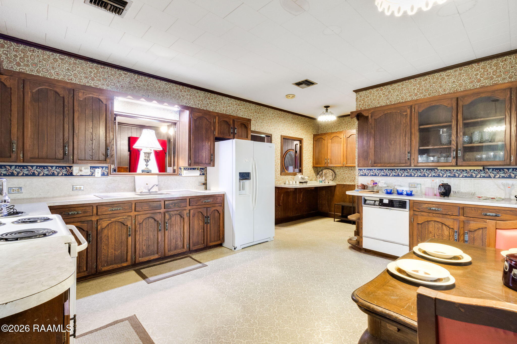 7769 Grand Prairie Road Ville Platte, LA 70586 - Photo 3 of 34 2-web-or-mls-7769 Grand Prairie Hwy-1