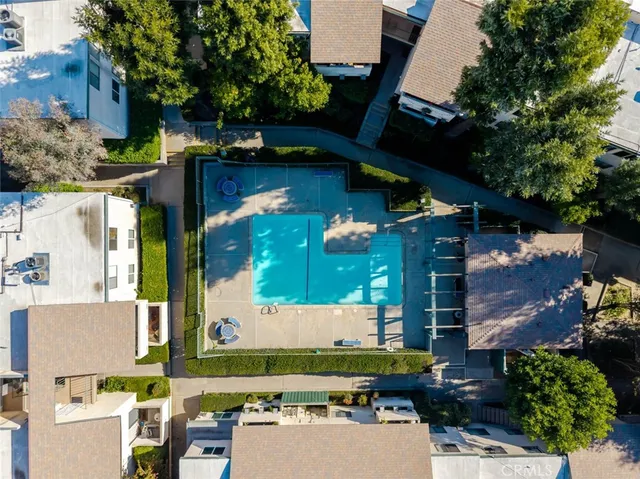 $400,000 | 10636 Woodley Avenue, Unit 54, Granada Hills, CA 91344